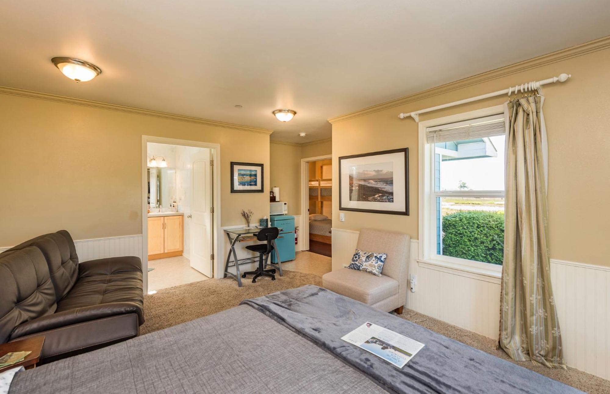 Juan De Fuca Waterfront Hotel & Cottages Sequim Exterior foto